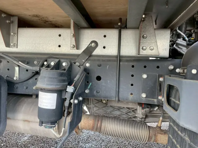 三菱 キャンター TPG-FEB50(2WD)の写真25