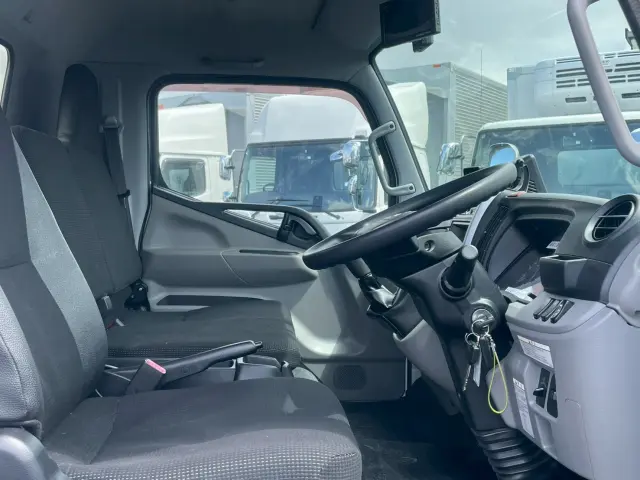 三菱 キャンター TPG-FEB50(2WD)の写真32