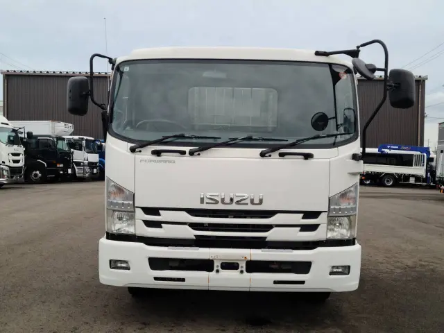 いすゞ フォワード TKG-FRR90S2(2WD)の写真2