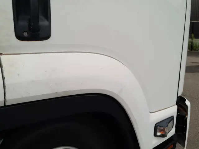 いすゞ フォワード TKG-FRR90S2(2WD)の写真33