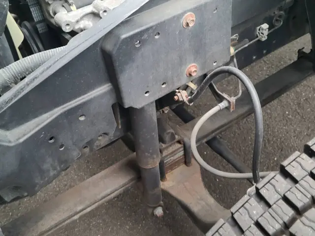 いすゞ フォワード TKG-FRR90S2(2WD)の写真37