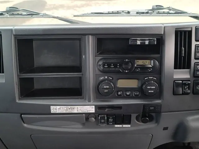 いすゞ フォワード TKG-FRR90S2(2WD)の写真47