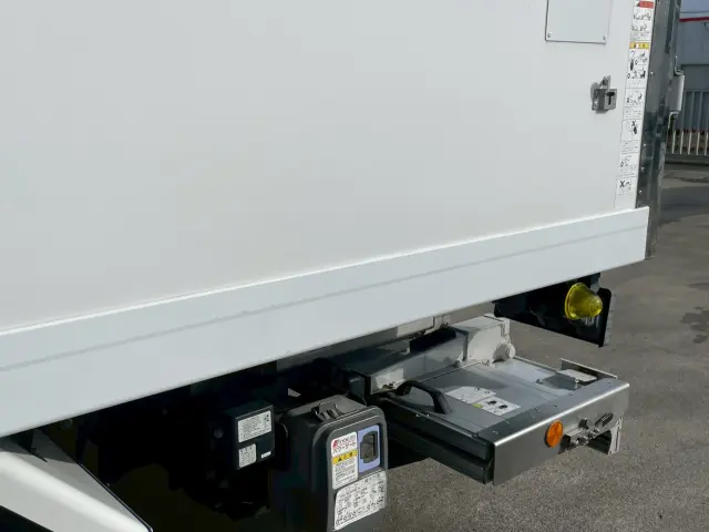 いすゞ エルフ TPG-NPR85AN(2WD)の写真22