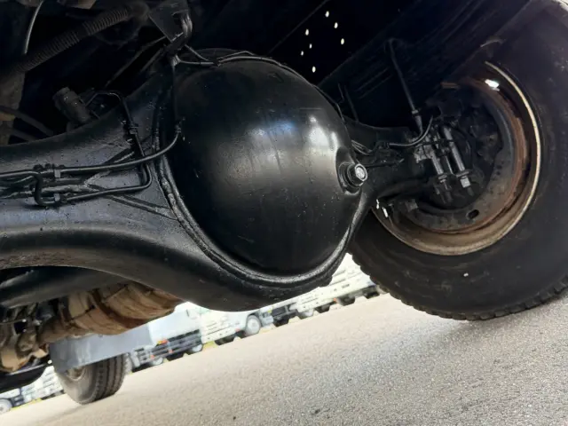 いすゞ フォワード TKG-FRR90S1(2WD)の写真38