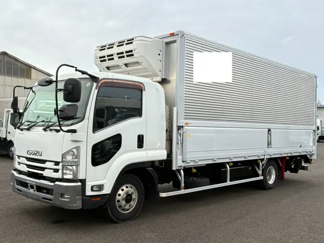いすゞ フォワード TKG-FRR90T2(2WD)の写真7