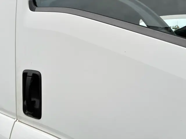 いすゞ フォワード TKG-FRR90T2(2WD)の写真28