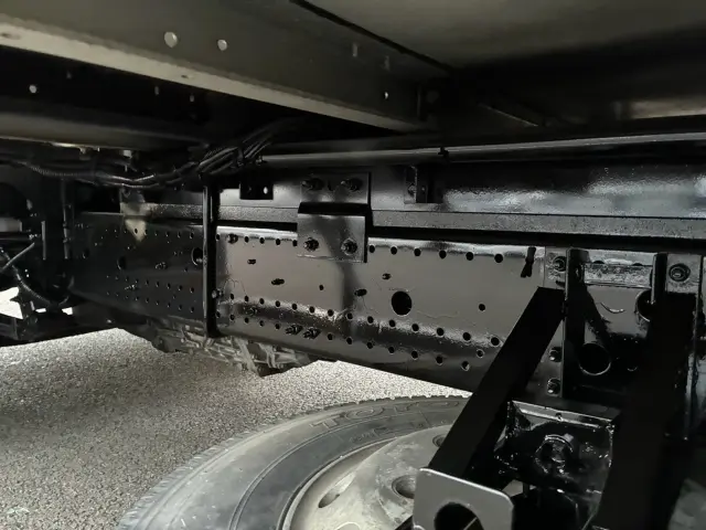 いすゞ フォワード TKG-FRR90T2(2WD)の写真38