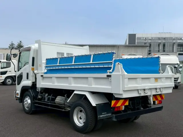 いすゞ フォワード TKG-FRR90S1(2WD)の写真6