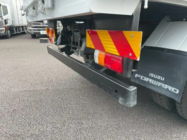 いすゞ フォワード TKG-FRR90S1(2WD)の写真23