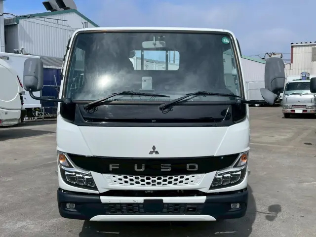 三菱 キャンター 2RG-FBA20(2WD)の写真2