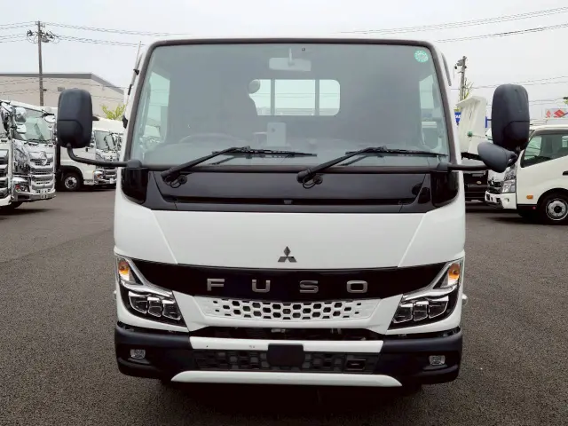 三菱 キャンター 2RG-FBA20(2WD)の写真2