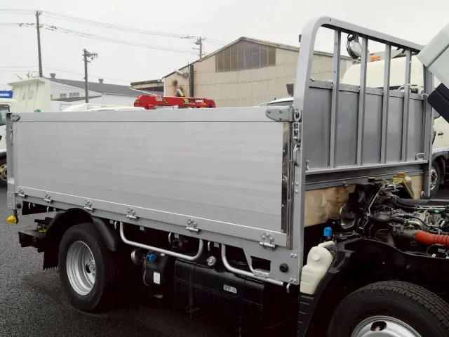 三菱 キャンター 2RG-FBA20(2WD)の写真8