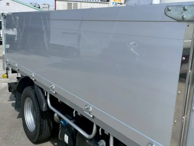三菱 キャンター 2RG-FBA20(2WD)の写真10