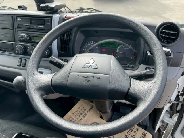 三菱 キャンター 2RG-FBA20(2WD)の写真33