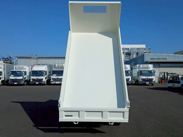 日野 デュトロ 2DG-XZU675T(4WD)の写真12