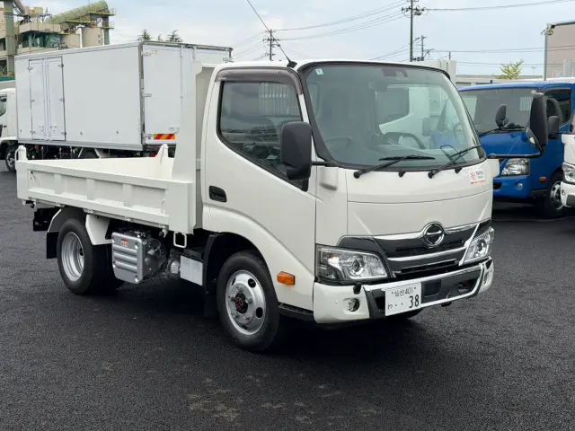 日野 デュトロ 2DG-XZU675T(4WD)の写真3