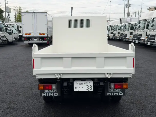日野 デュトロ 2DG-XZU675T(4WD)の写真5