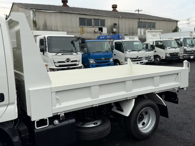 日野 デュトロ 2DG-XZU675T(4WD)の写真8