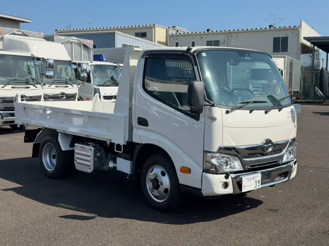 日野 デュトロ 2DG-XZU675T(4WD)の写真3