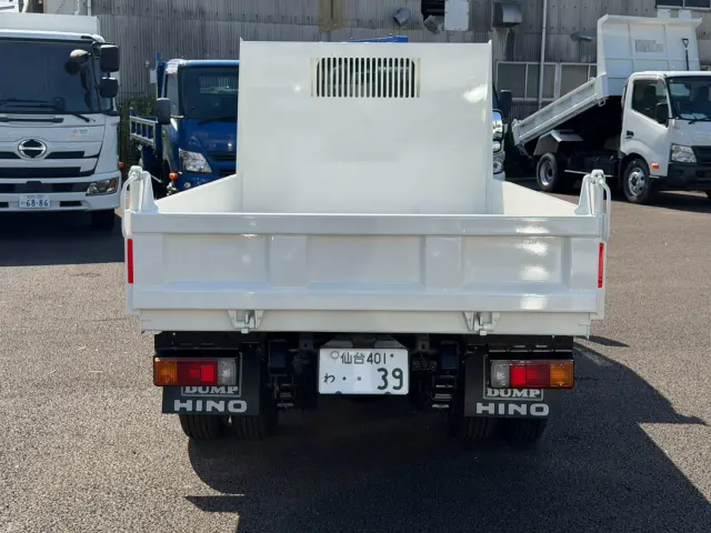 日野 デュトロ 2DG-XZU675T(4WD)の写真5