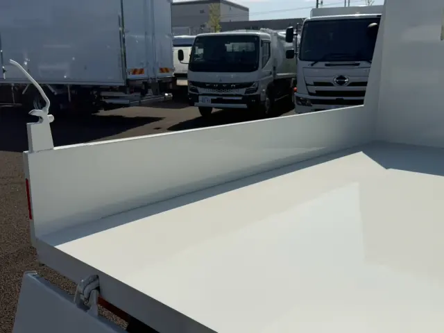 日野 デュトロ 2DG-XZU675T(4WD)の写真12
