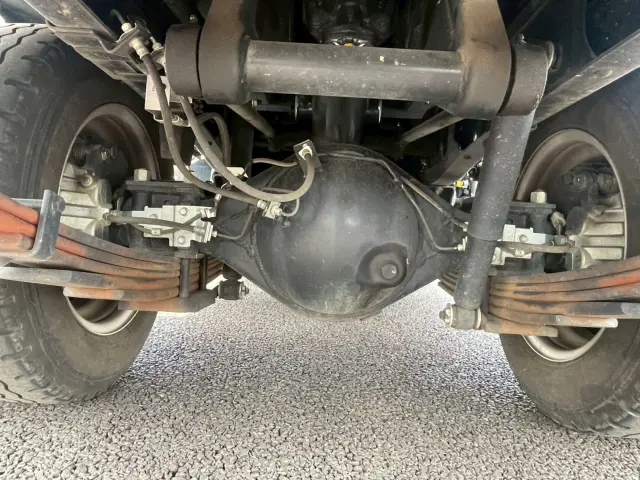 いすゞ エルフ 2RG-NJR88AD(2WD)の写真31