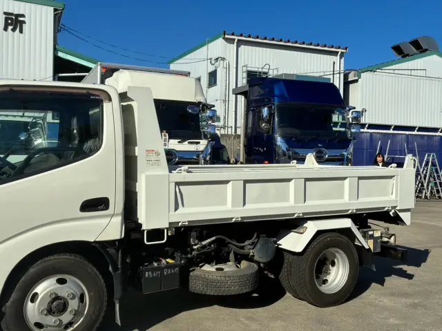 日野 デュトロ TKG-XZU620T(2WD)の写真9