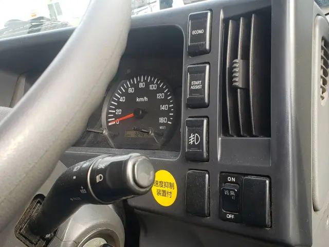 いすゞ フォワード LKG-FTR90S2(2WD)の写真41
