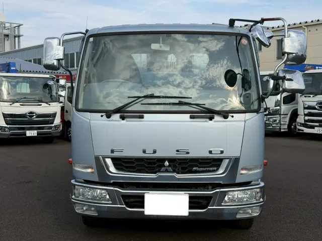三菱 ファイター TKG-FK72FY(2WD)の写真2