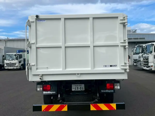 日野 レンジャー 2KG-FX2ABA(4WD)の写真5