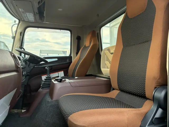 日野 レンジャー 2PG-FC2ABA(2WD)の写真31