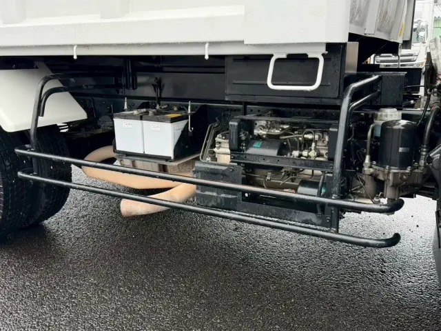 いすゞ フォワード TKG-FRR90S2(2WD)の写真17