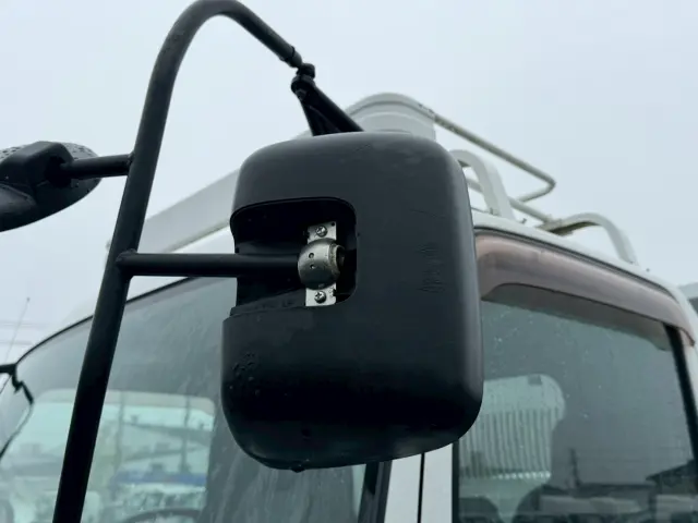 いすゞ フォワード TKG-FRR90S2(2WD)の写真25