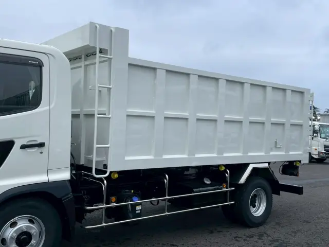 日野 レンジャー 2PG-FC2ABA(2WD)の写真8
