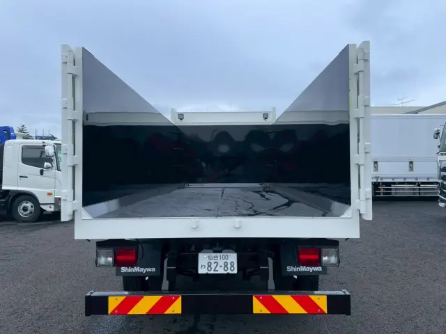 日野 レンジャー 2PG-FC2ABA(2WD)の写真10