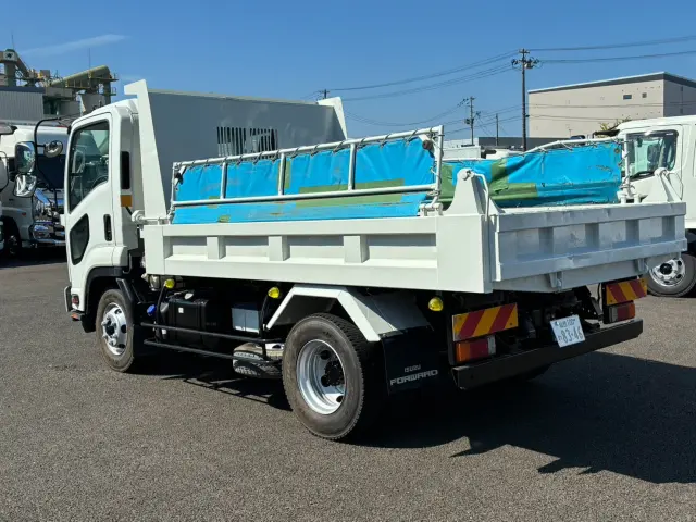 いすゞ フォワード 2RG-FRR90S1の写真6