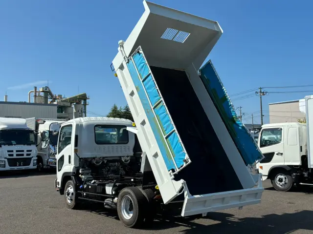 いすゞ フォワード 2RG-FRR90S1の写真16