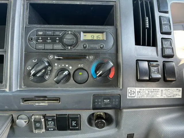いすゞ フォワード 2RG-FRR90S1の写真47
