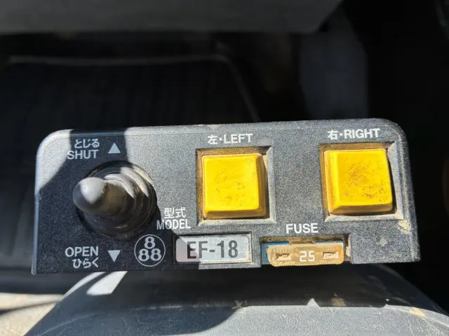 いすゞ フォワード 2RG-FRR90S1の写真48