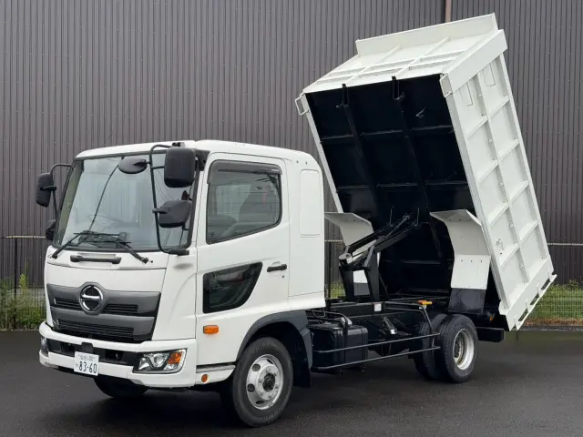 日野 レンジャー 2KG-FD2ABA(2WD)の写真1