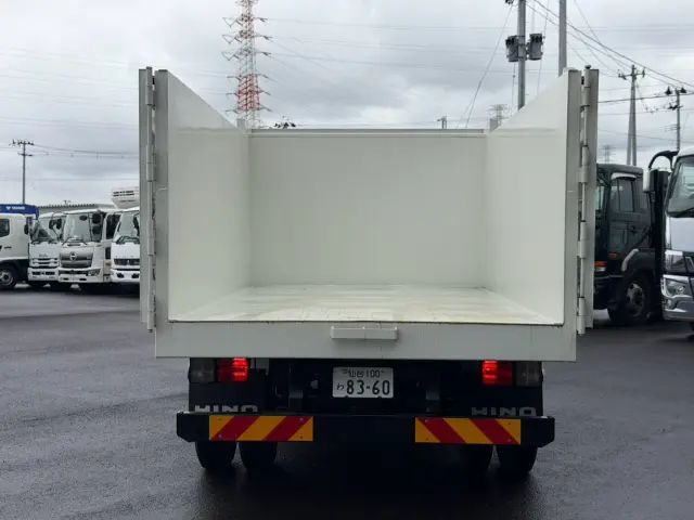 日野 レンジャー 2KG-FD2ABA(2WD)の写真7