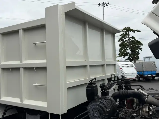 日野 レンジャー 2KG-FD2ABA(2WD)の写真17