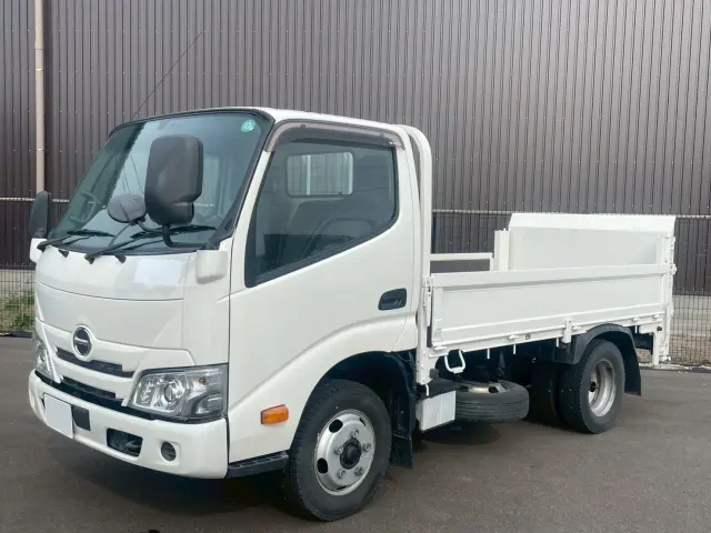 日野 デュトロ 2RG-XZU600T(2WD)の写真1