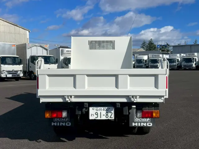 日野 デュトロ 2KG-XZU675T(4WD)の写真5