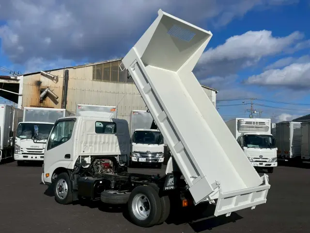 日野 デュトロ 2KG-XZU675T(4WD)の写真10