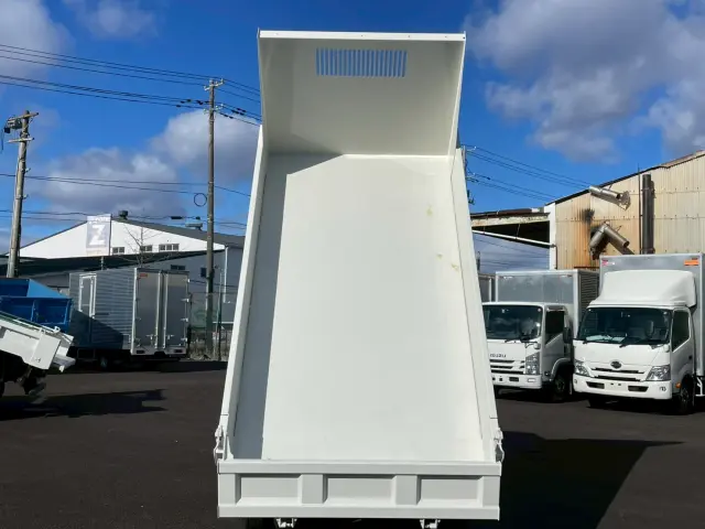 日野 デュトロ 2KG-XZU675T(4WD)の写真11