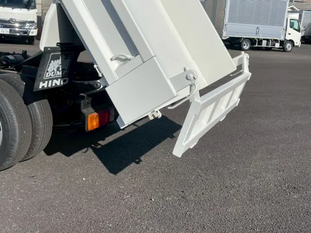 日野 デュトロ 2KG-XZU675T(4WD)の写真12