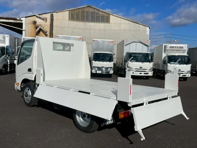 日野 デュトロ 2KG-XZU675T(4WD)の写真18