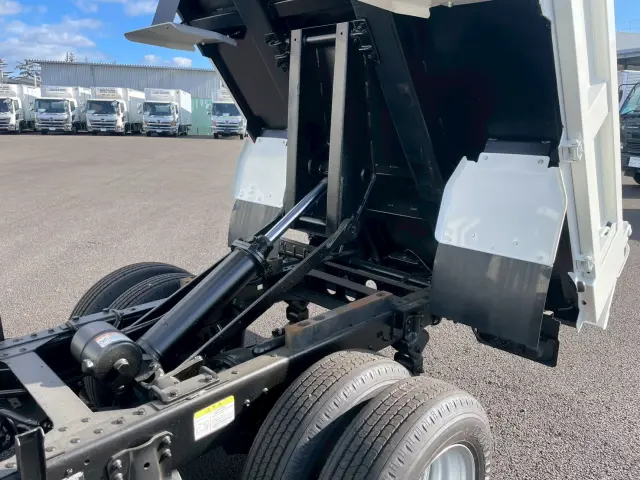 日野 デュトロ 2KG-XZU675T(4WD)の写真25