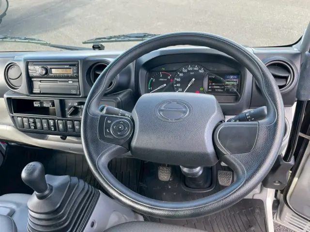 日野 デュトロ 2KG-XZU675T(4WD)の写真38